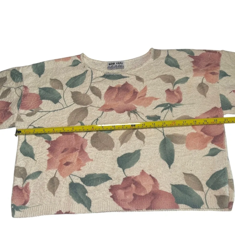 Vintage 90s Knit Sweater Pink Floral Green Leaf Design Boxy Fit see measurements
